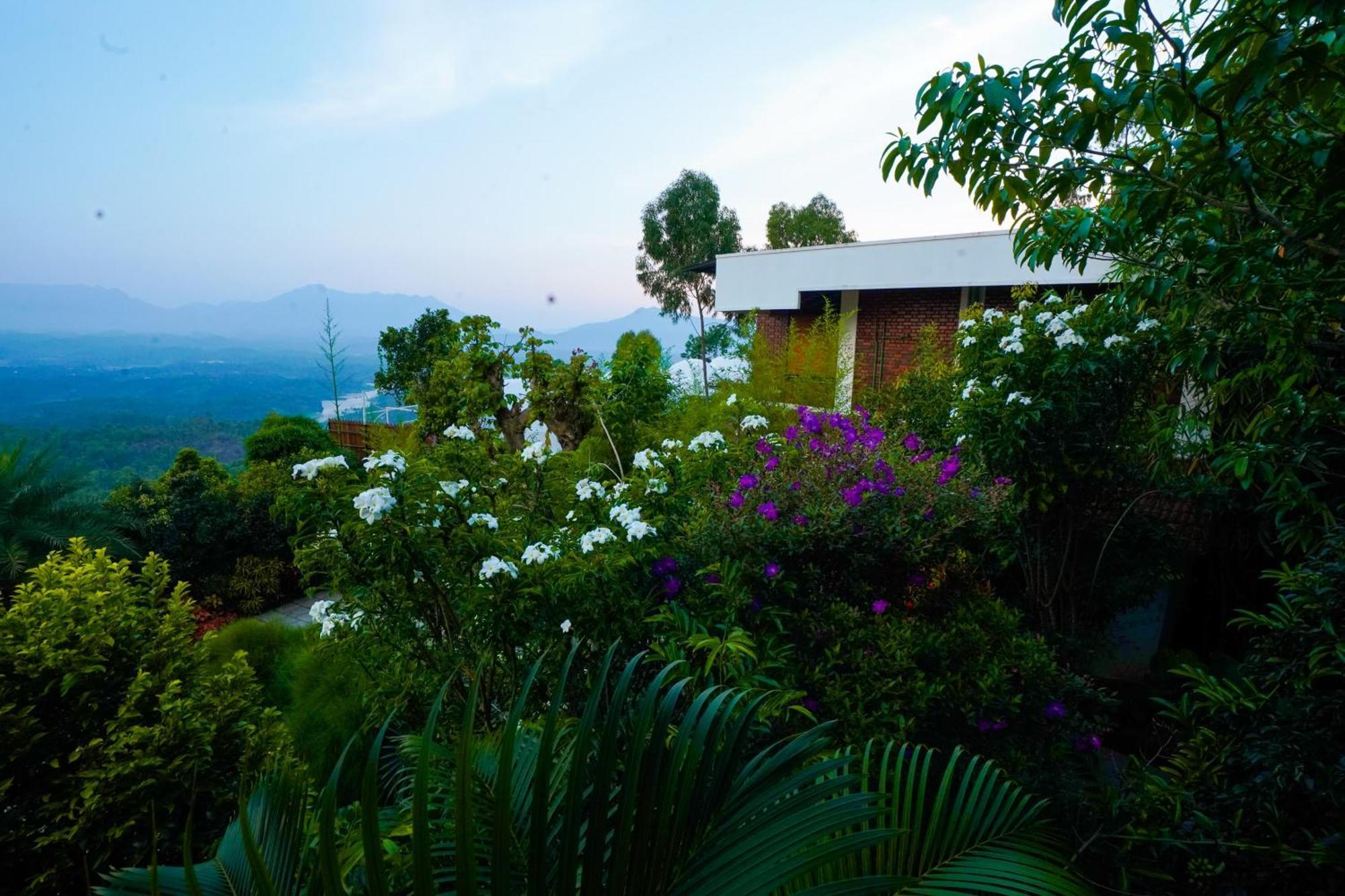 Mount Xanadu Resorts Ambalavayal Bagian luar foto