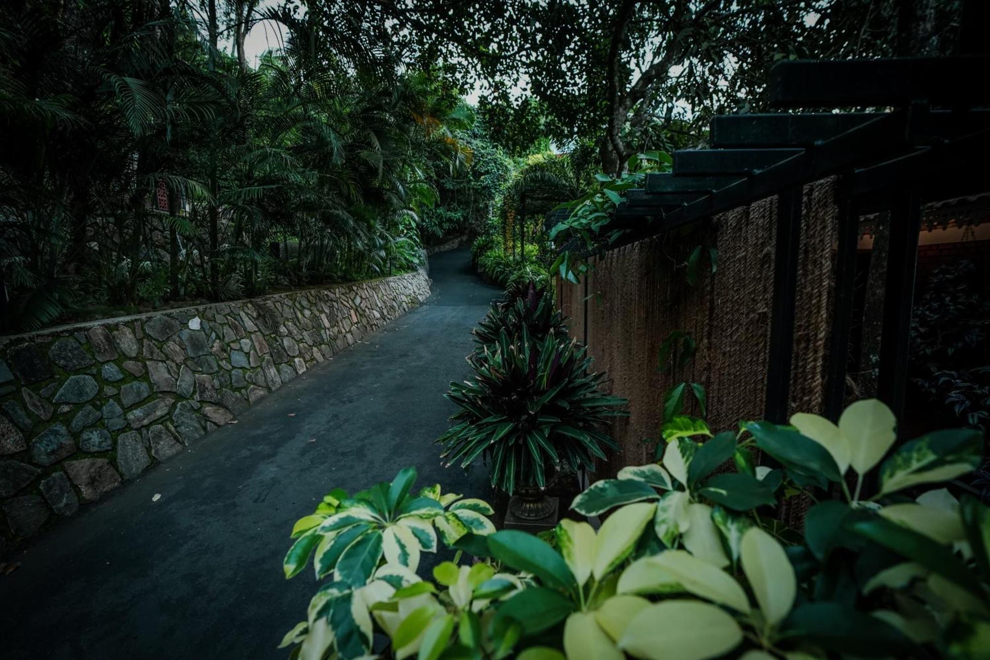 Mount Xanadu Resorts Ambalavayal Bagian luar foto